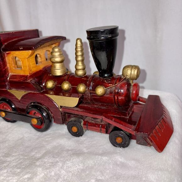 Wooden Train Centerpiece PBC International Locomotive Candy Or Pencil Holder - Picture 7 of 13